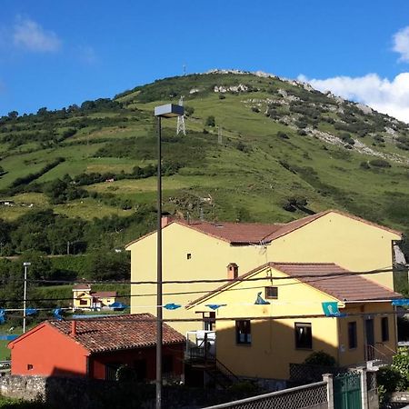 Apartamentos Campomanes Buitenkant foto